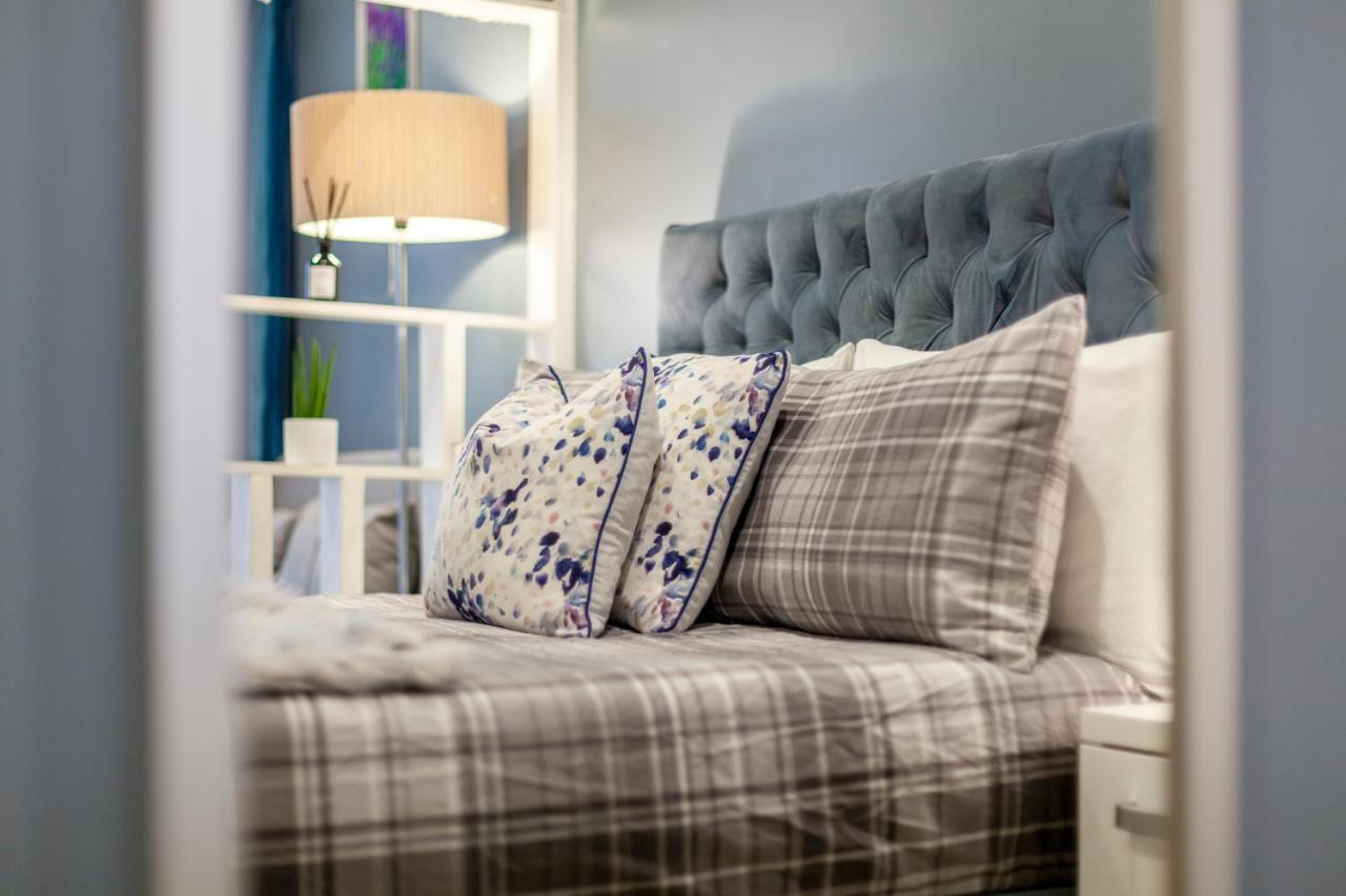 Апартаменты Private Double Bd With Optional Balcony, 15 Mins To London Cc Экстерьер фото